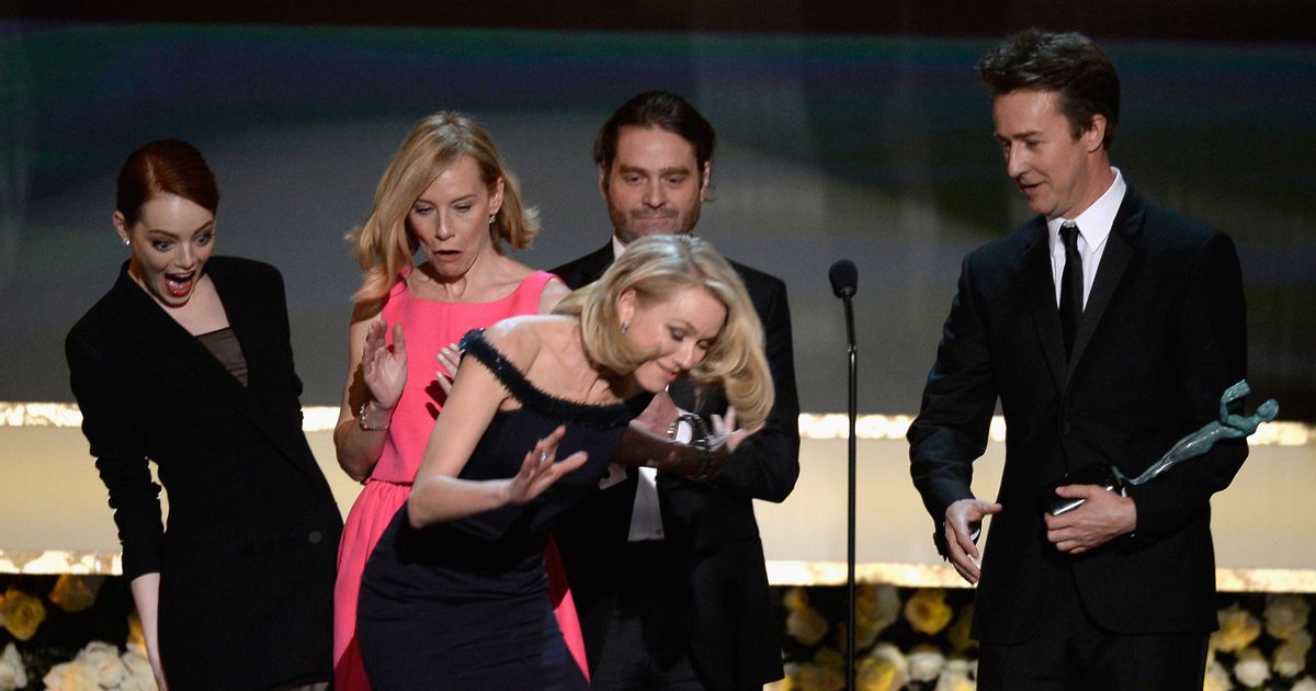 Emma Stone Tripped Naomi Watts, Reacted Delightfully