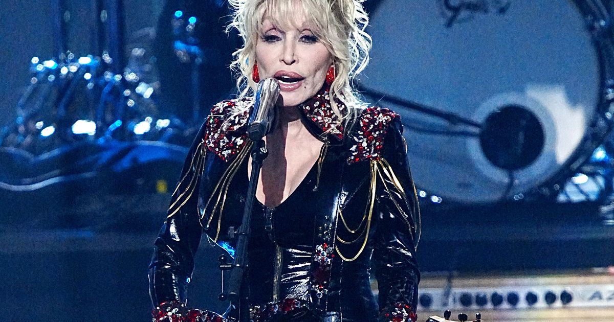 Dolly Parton Reveals Title, Release Date & Track List For First