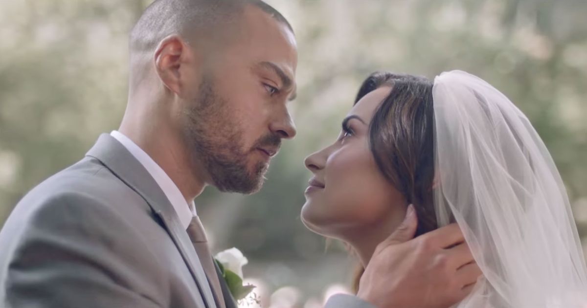 Two Pieces (Demi Lovato and Jesse Williams)