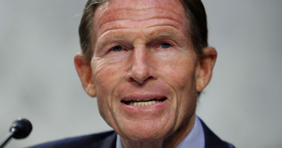 Richard Blumenthal Asks About ‘Ending Finsta’