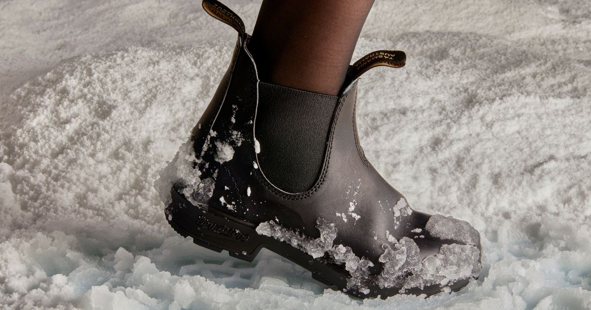What Shoes to Wear in New York Winter - World On A Whim