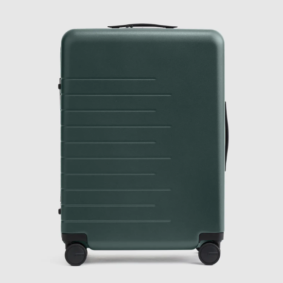 Quince Expandable Check-In Hard Shell Suitcase - 27