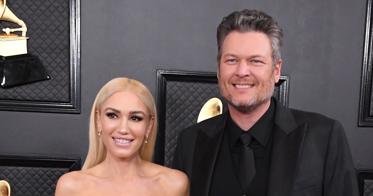 Gwen Stefani and Blake Shelton at Football Game 2015