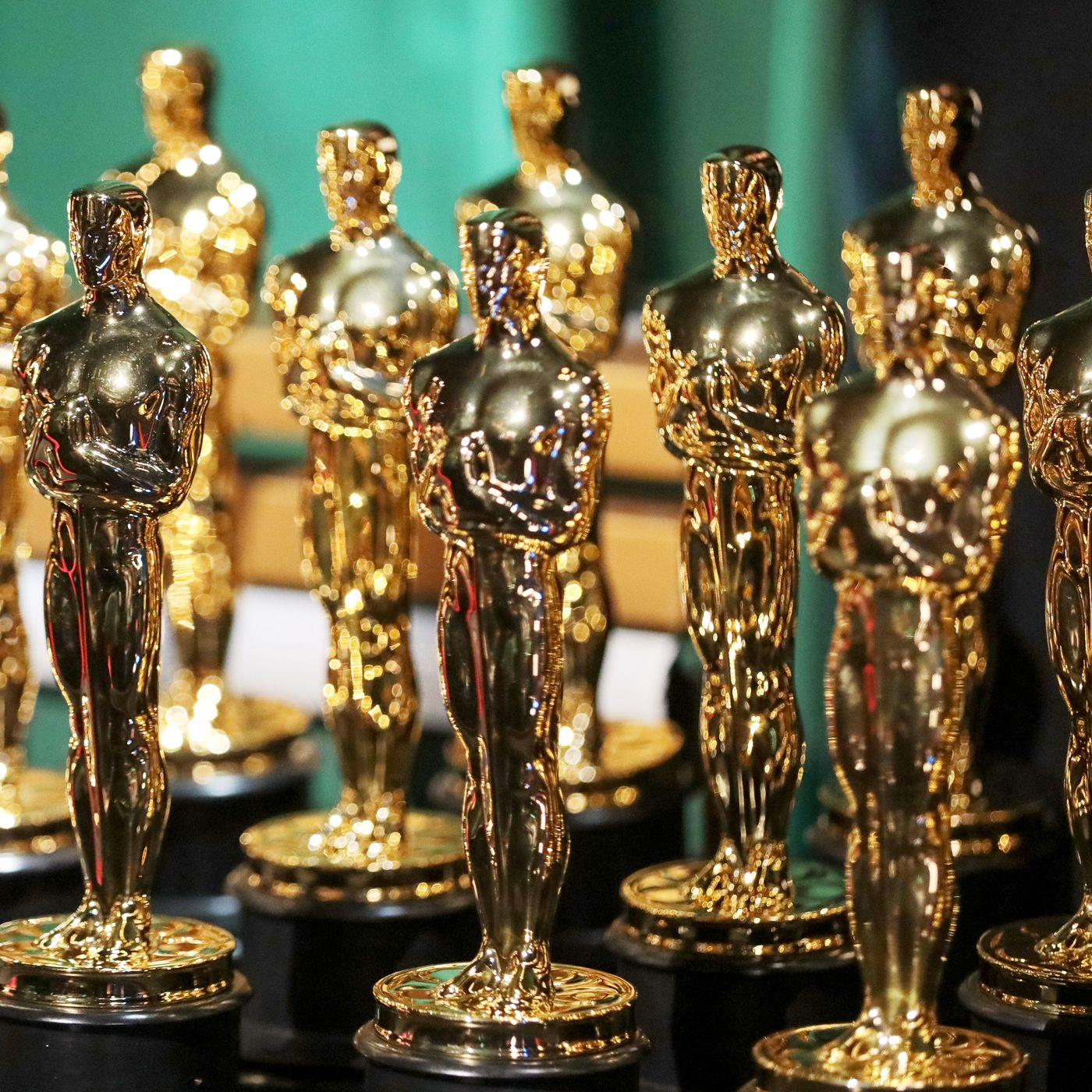 Oscars 2023: Here's what's inside the nearly $126,000 gift bag given to  Oscar nominees - YouTube