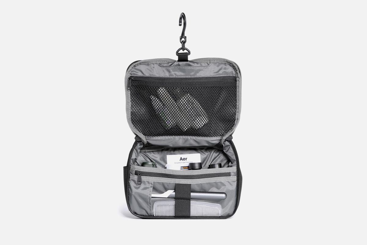 samsonite travel toiletry kit