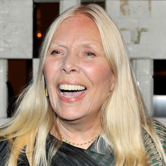 WESTWOOD, CA - OCTOBER 11: Honoree Joni Mitchell attends the Hammer Museum's 12th annual Gala in the Garden with generous support from Bottega Veneta at the Hammer Museum on October 11, 2014 in Westwood, California. (Photo by Donato Sardella/Getty Images)