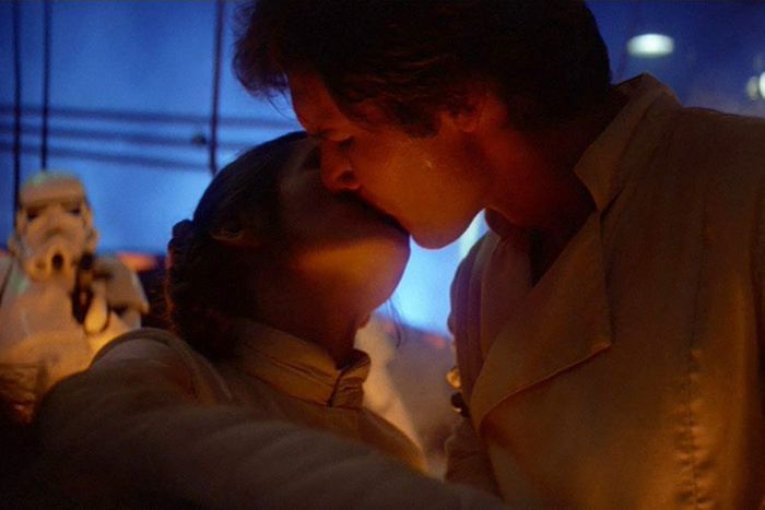 Every Kiss In The Star Wars Cinematic Universe Ranked