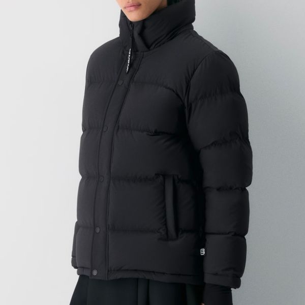 Aritzia The Super Puff - cliMATTE