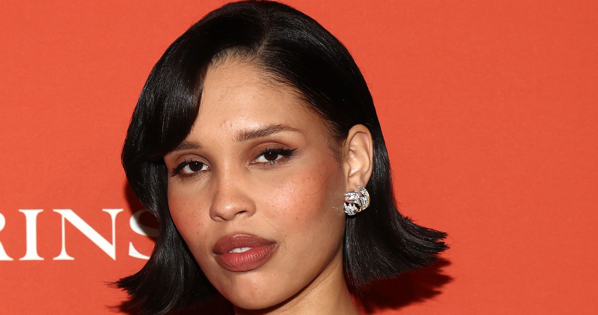 Nara Smith Wrote a Cookbook