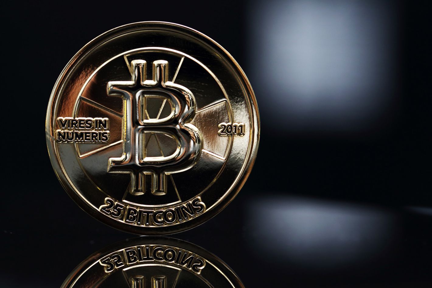 <i>Newsweek</i> Says It Has Unmasked the Mysterious Founder of Bitcoin  (Updated)