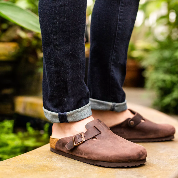 birkenstock boston on feet