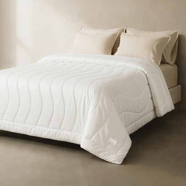 Buffy Breeze Comforter - Full/Queen
