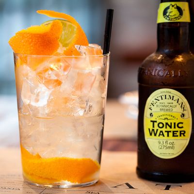 Cata specializes in Spanish gin and tonics. This one has orange peels, Spring 44 gin, and Fentimans tonic.