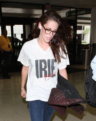 Kristen Stewart departs Los Angeles with a brace on her finger.