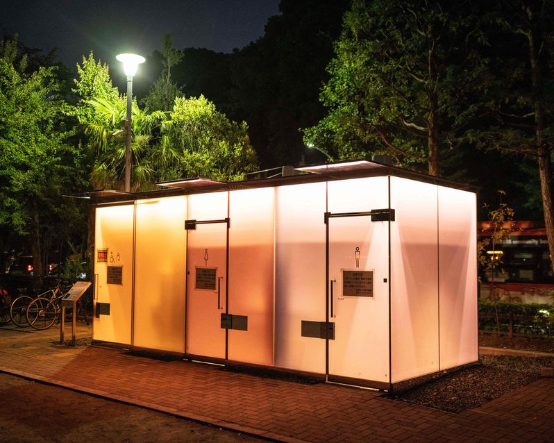 JAPAN-ARCHITECTURE-CULTURE-LIFESTYLE-TOILETS