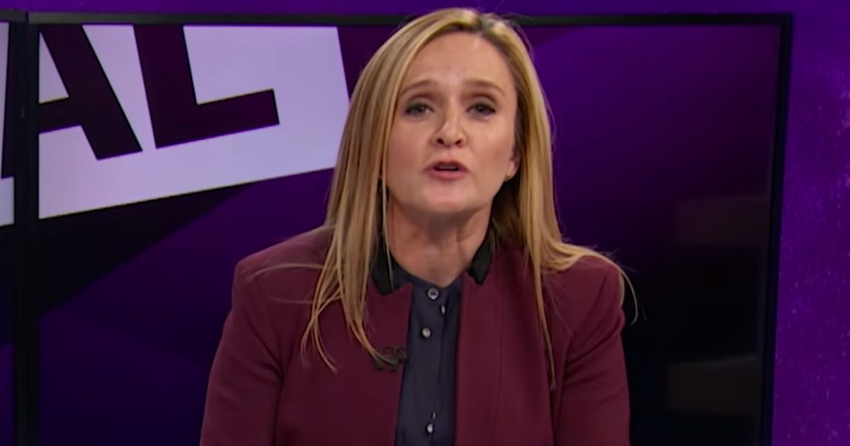 薩曼莎比 (Samantha Bee) 指責 NBC，週六夜現場和吉米法倫使川普的行為正常化