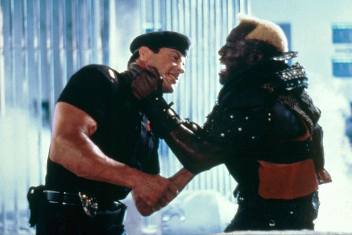 Sylvester Stallone and Wesley Snipes have a near-future brawl