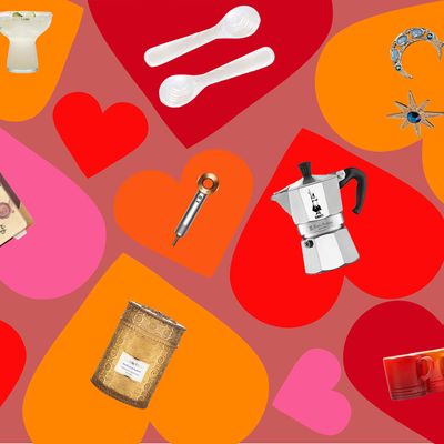16 Best Gifts for Women You Love the Most in Your Life