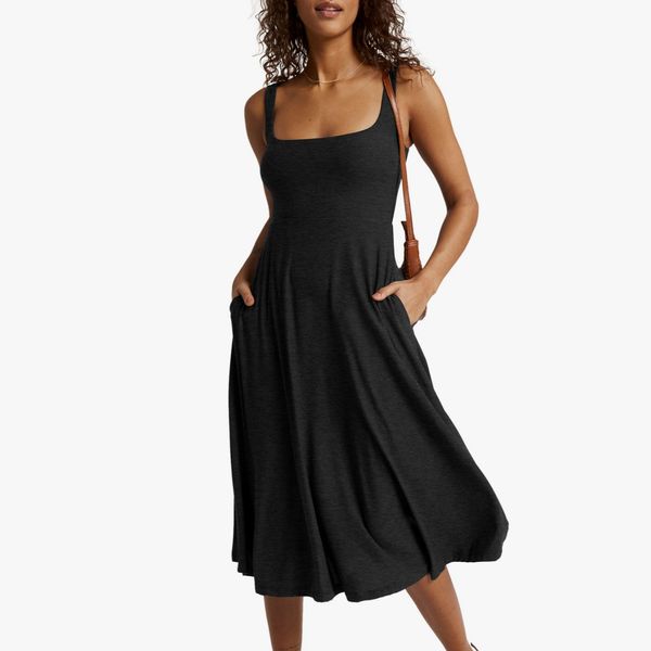 Beyond Yoga Featherweight At The Ready Square Neck Dres