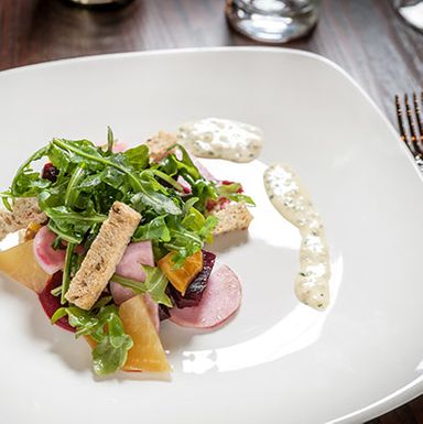 baby arugula, horseradish