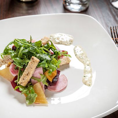 baby arugula, horseradish