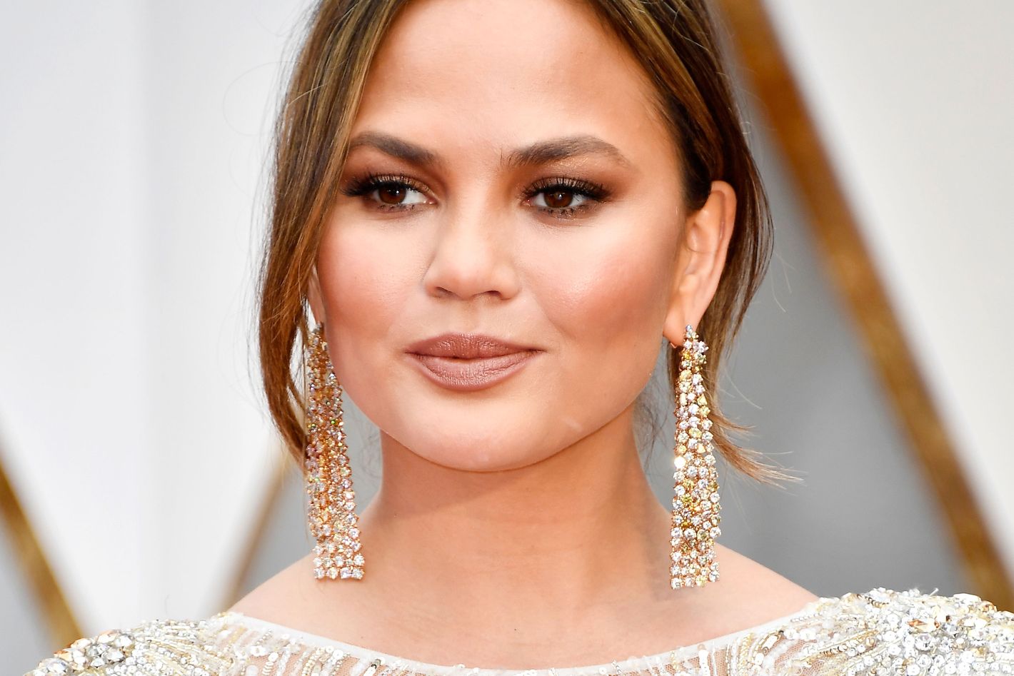 Chrissy Teigen Opens Up for the First Time About Her Postpartum Depression