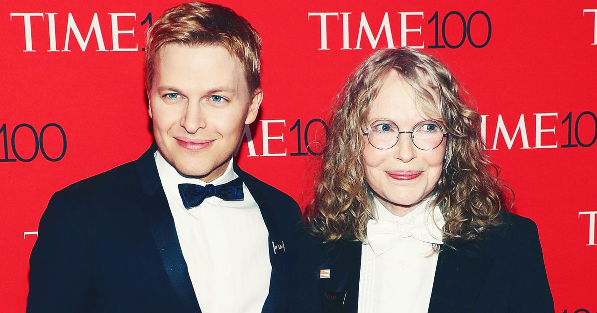 Ronan Farrow Responds To Brother S Essay About Woody Allen