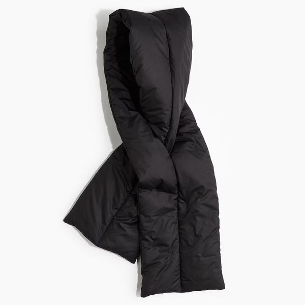 H&M Padded Keyhole Scarf