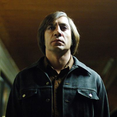 NO COUNTRY FOR OLD MEN (2007) Javier Bardem as Anton Chigurh