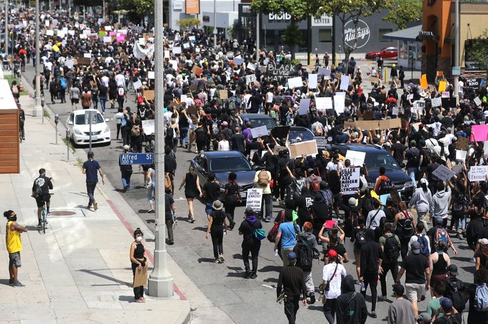 Police Spar With Protesters On 6th Straight Night Updates