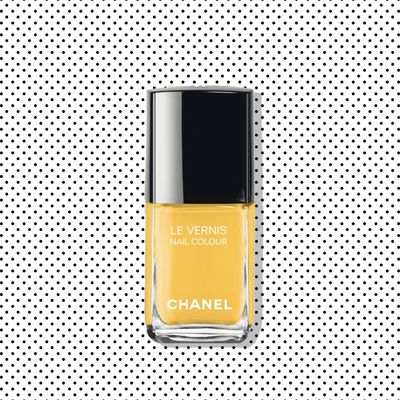 The Beauty of Life: Chanel 2013 Spring Couture Nail Polish Swatches