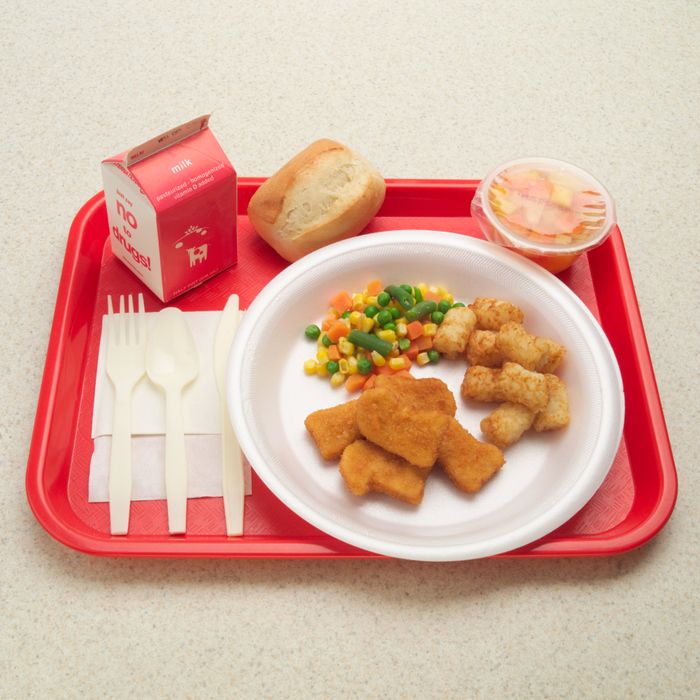 Чикен деньги. Ланч необычный Чикен. Real School lunches in USA. Fei lunch High. Chicken School.