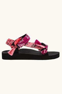 Arizona Love Trekky Mix Sandals (Framboise Bandana)