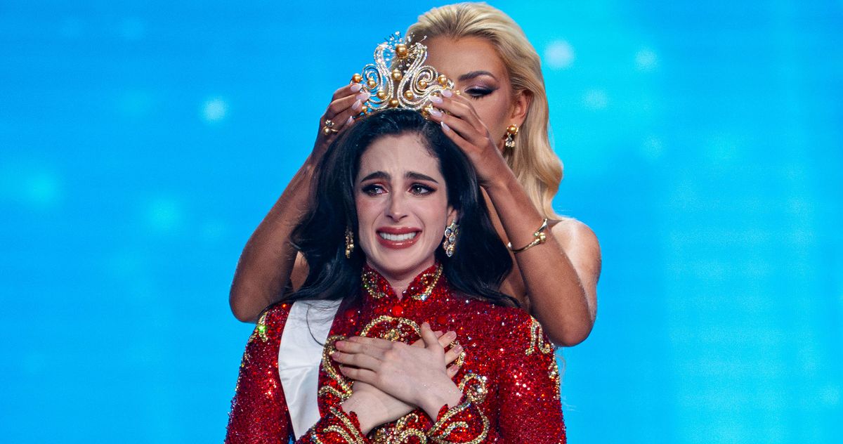 Miss Mexico Fátima Bosch Won Miss Universe