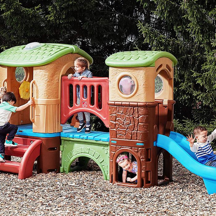 toddler playhouse with kitchen