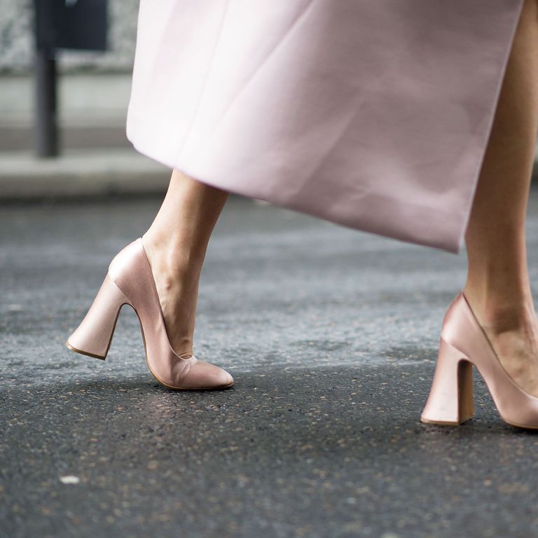 Paris Street Style: Bright Accents & Ladies in Ties