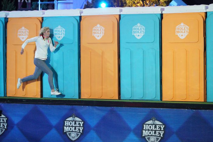 Holey Moley Season 2 Premiere All The New Mini Golf Holes