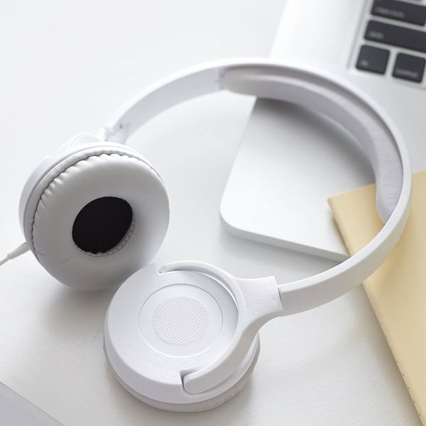 AmazonBasics Lightweight On-Ear Headphones