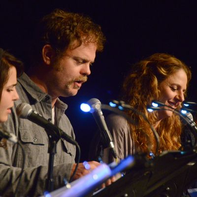 LOS ANGELES, CA - JULY 23: Mae Whitman, Rainn Wilson and Annie Mumolo at the Film Independent at LACMA presents live read of 