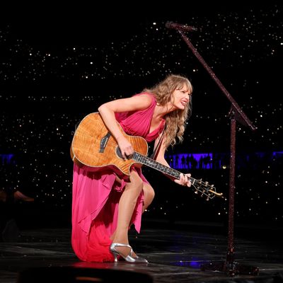 Taylor Swift | The Eras Tour - Lyon, France