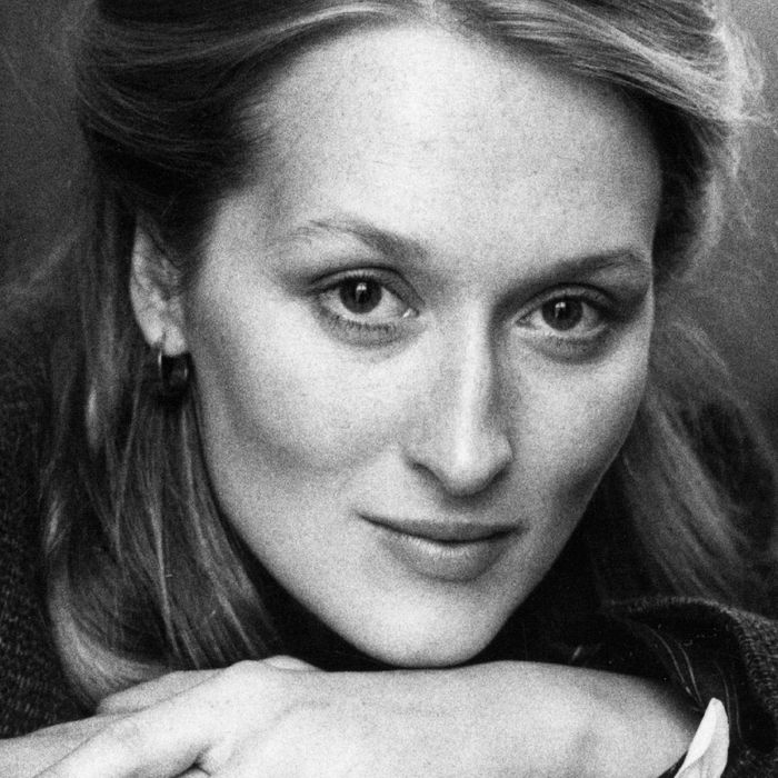 7 Things You Learn About Meryl Streep From Her Biography ...