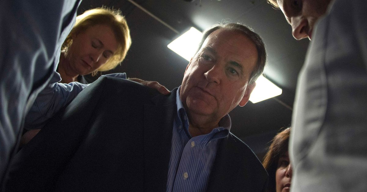 Mike Huckabee, the OncePopular Populist