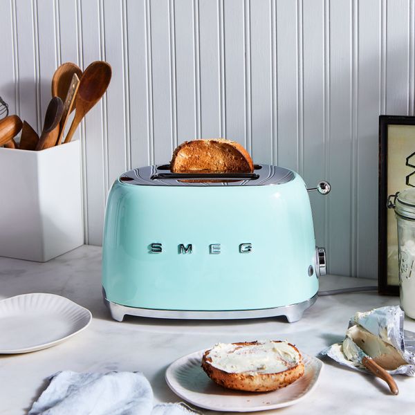 Best Mother’s Day Gifts Under $200 SMEG 2-Slice Toaster