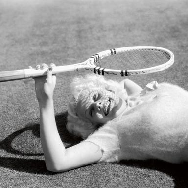 Jean Harlow, 1934.
