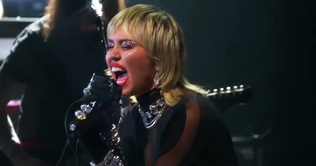 Miley Cyrus Drops ‘Heart of Glass’ Cover LISTEN