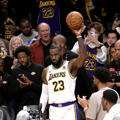 Los Angeles Lakers finally put an end to miserable season