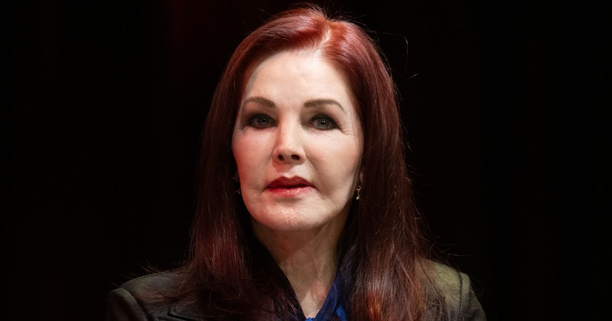 Priscilla Presley Describes the Night Lisa Marie Died in Memoir