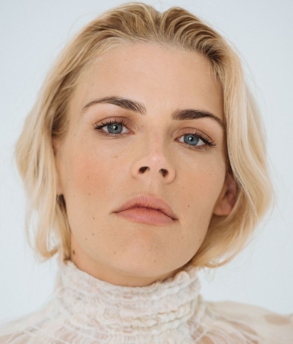 Profile Busy Philipps From ‘i Feel Pretty 7500