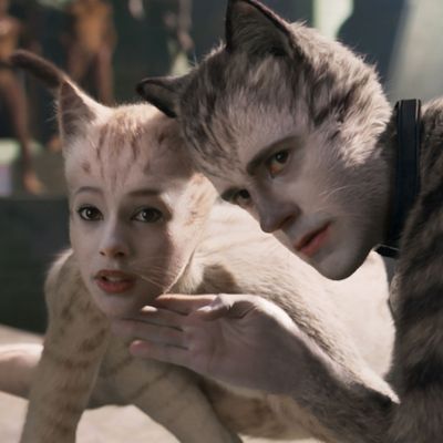 Cats' shows there's beauty in the bizarre at Playhouse Square 