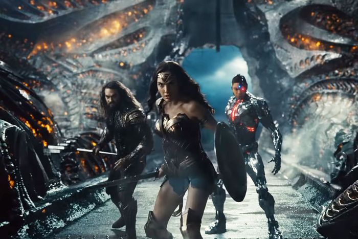 Jason Momoa, Gal Gadot, and Ray Fisher in Zack Snyder's Justice League.